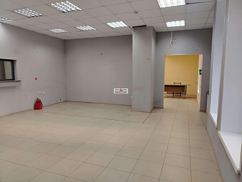 Сдается  коммерческая, 120 кв.м., 1/8 эт