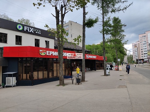 Свободного назначения/торговое 100 кв.м. в ТЦ на Королевке