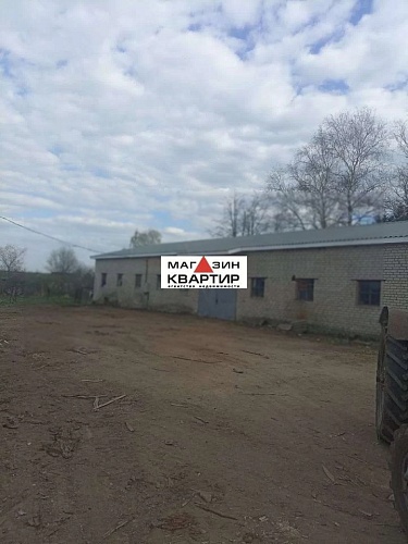 Склад, 560 м² + участок 46 сот. в п.г.т. Красный