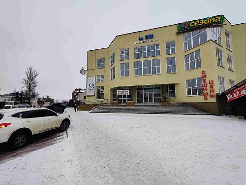 Торговая площадь, 50 м в центре Вязьмы