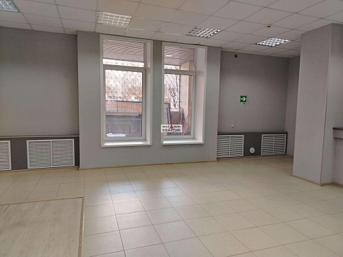 Сдается  коммерческая, 120 кв.м., 1/8 эт