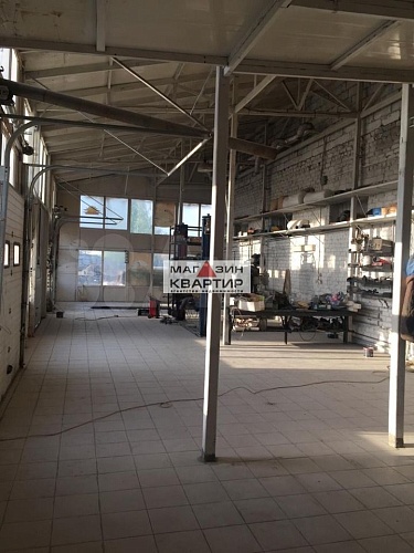 Автосервис/Склад, 200 +200 м² на ул. Шевченко