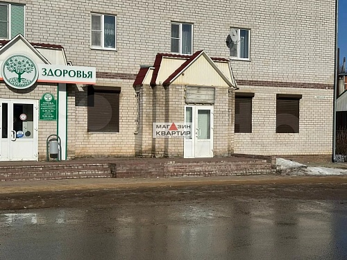 Торговая площадь, 120 м² на первой линии в Починке