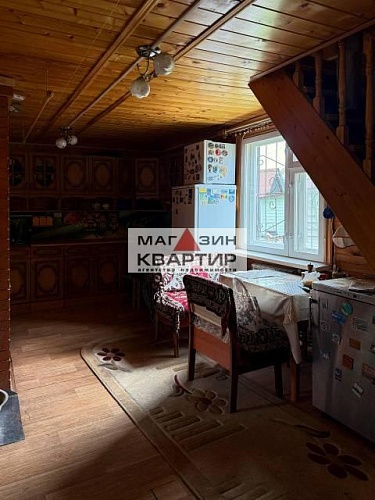 Дом с инд.отопл. в Вишенках на участке 8 соток!