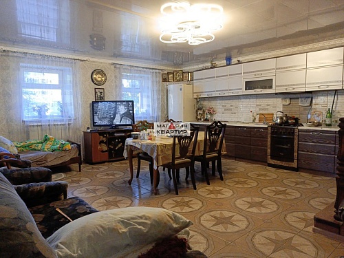 Дом в Сафоново, 360 кв.м., ул. Городская