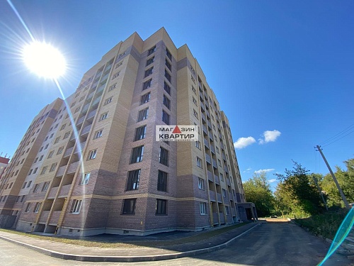 2-комн.квартира  65 м пр-т Гагарина, мкр. Семичевка, ул.2-ая Киевская.