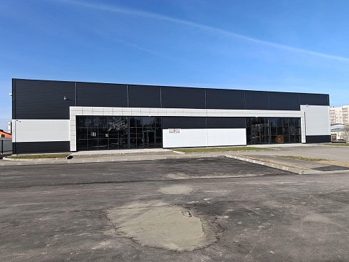 Новый ТЦ, 2500 м² на первой линии