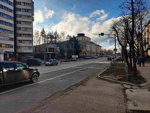 Торговая площадь 170 кв.м. первая линия ул. Николаева