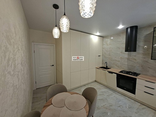 2-ком.квартира пр-т Гагарина, д.47г с инд. отопл. и ремонтом!