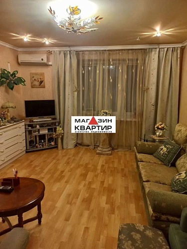 4-ком. квартира, 85 кв.м., ул. Попова, д 132.