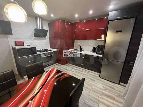 2-ком. квартира, 60,2 м², по ул. Попова, д.111,  3/10 эт.