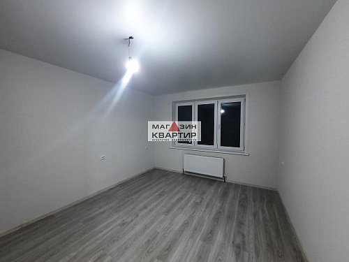 1-ком.кв., 41 кв.м., ул. Изумрудная, 7