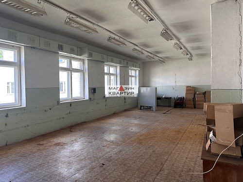 Продажа здания,  2356 кв.м. в п.Красный