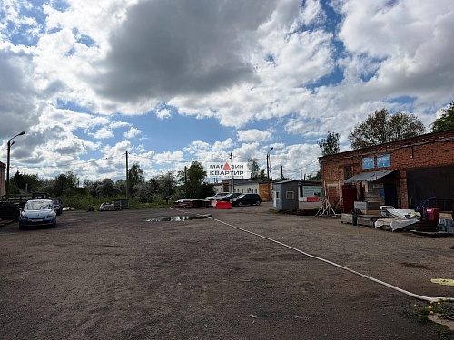 Складская  база, участок 5200 кв.м.