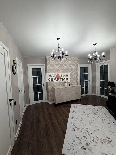 2-к. квартира, 68 м², 3/10 эт.