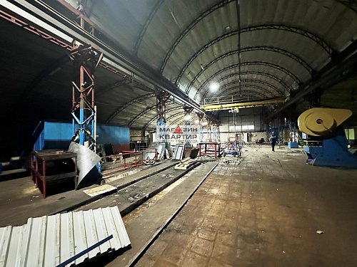 Здание производственное 2050 кв.м.