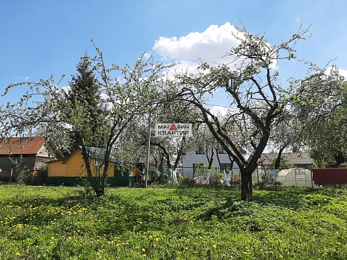 Участок земли в СНТ 