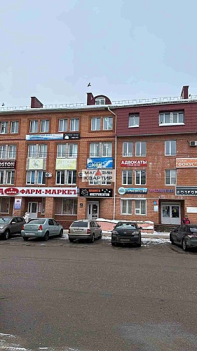 Торговое помещение 75 кв.м.на 1 линии в центре Вязьмы