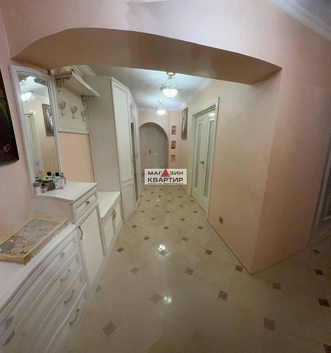 3 комнатная квартира Пригородная,10