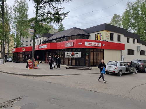 Свободного назначения/торговое 100 кв.м. в ТЦ на Королевке