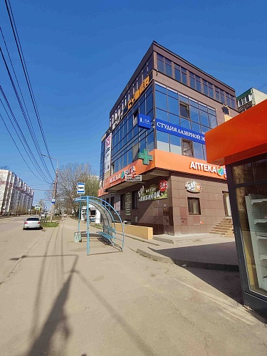 Свободного назначения, 320 м² в ТЦ на П. Алексеева