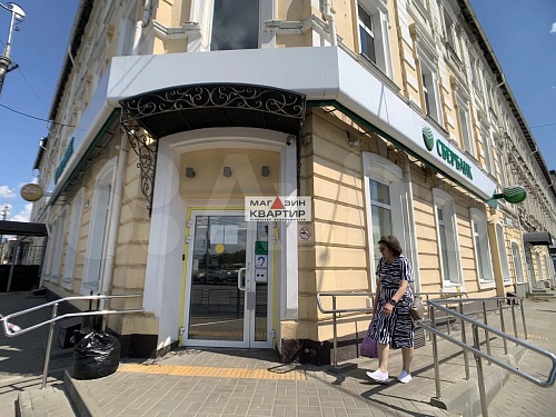 Здание, 2435 м² на Колхозной площади