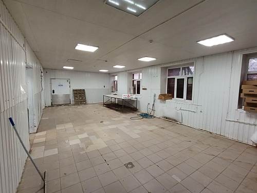 Продается зданиепод пищевое производство п. Шумячи ул. Полевая д.4