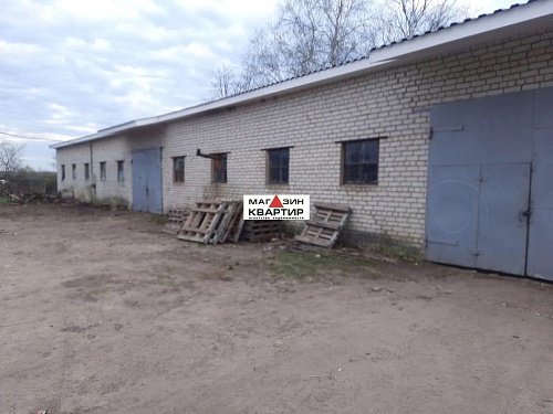 Продажа склада, 560 м² + участок 46 сот. в п.г.т. Красный