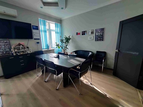 Офис в центре города, 120 кв.м.