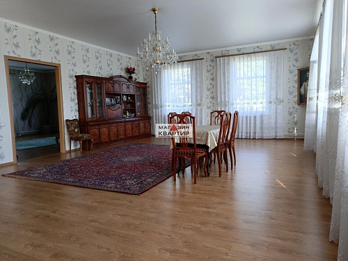 Дом в Сафоново, 360 кв.м., ул. Городская