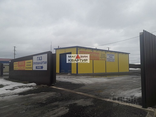 Баз на участке 70 соток (автомойка, помещения под СТО) в Вязьме