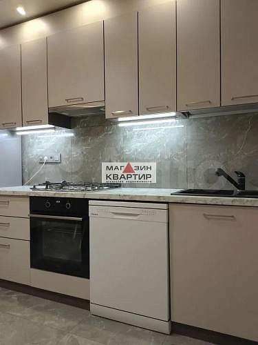 2-к. квартира, 62 м², 2/8 эт.