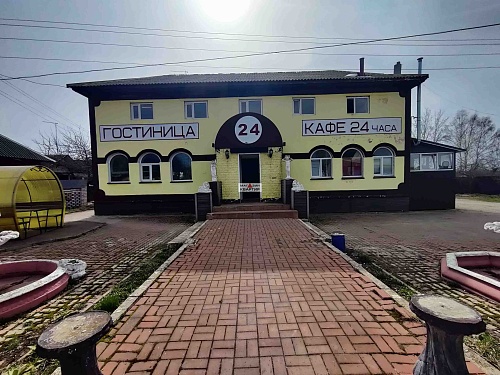 Гостиница, кафе + участок 0,5 Га на а/д Москва-Минск