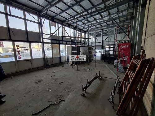 Автосервис/Склад, 200 +200 м² на ул. Шевченко